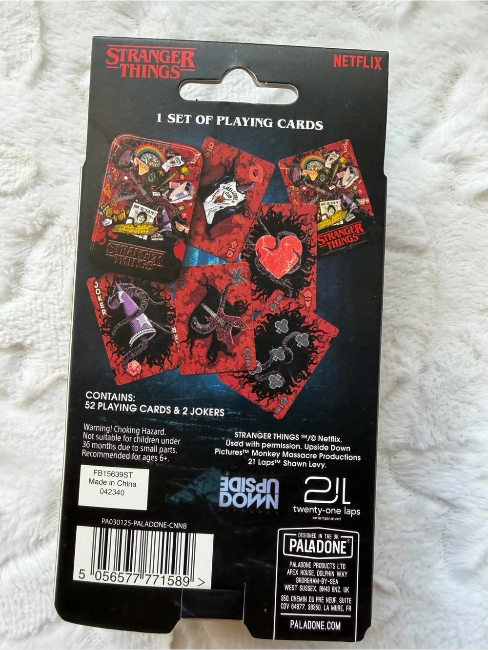 🎬 *NEW and SEALED* 👾✨ Netflix Stranger Things Playing Card Deck – Metal box
